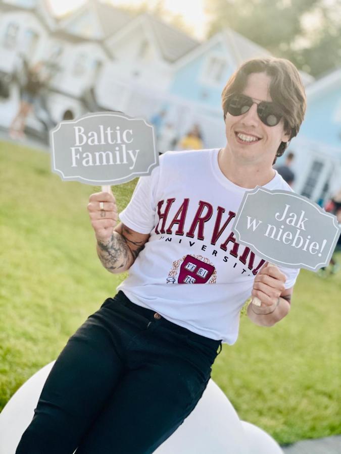 Domki Baltic Family Basen Kidsclub Rowery Mielno  Buitenkant foto